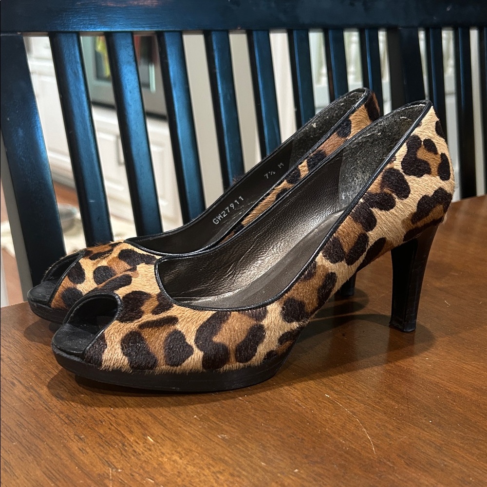 Stuart Weitzman Leopard Print Peep Toe Heels